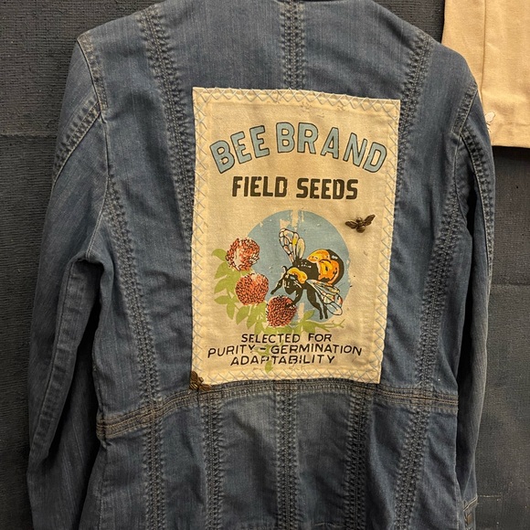 Denim Jacket w/ custom Bee embellishments. - Picture 1 of 4